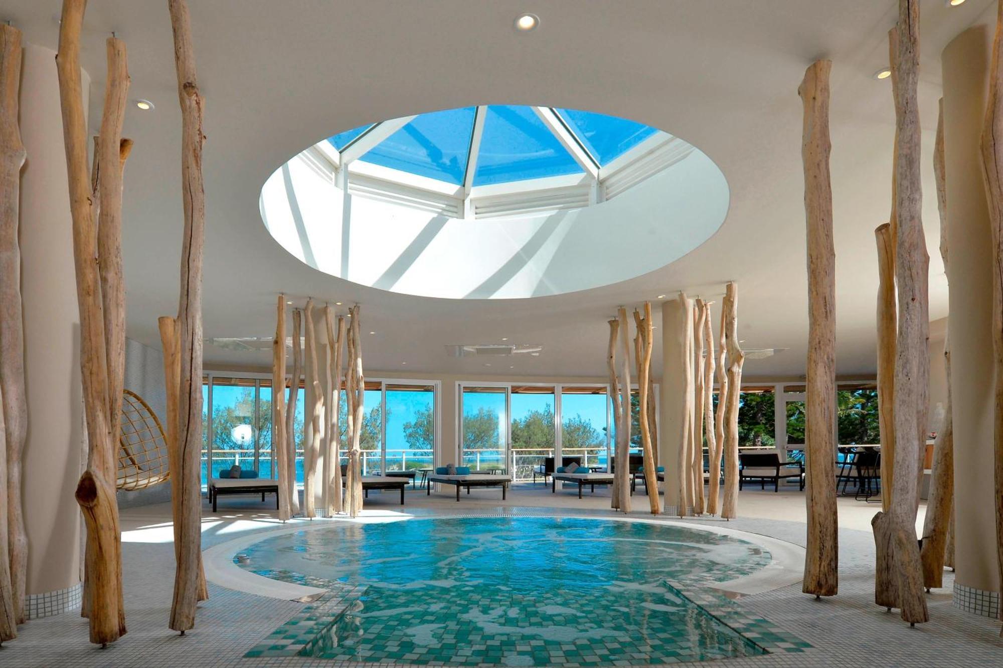 Le Meridien Noumea Resort & Spa Buitenkant foto