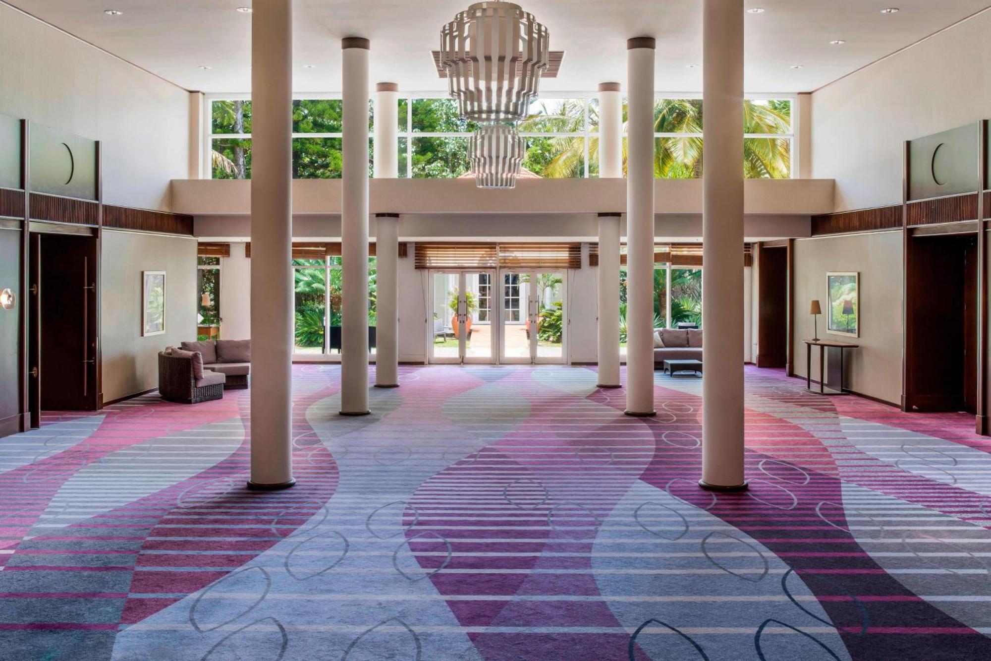 Le Meridien Noumea Resort & Spa Buitenkant foto
