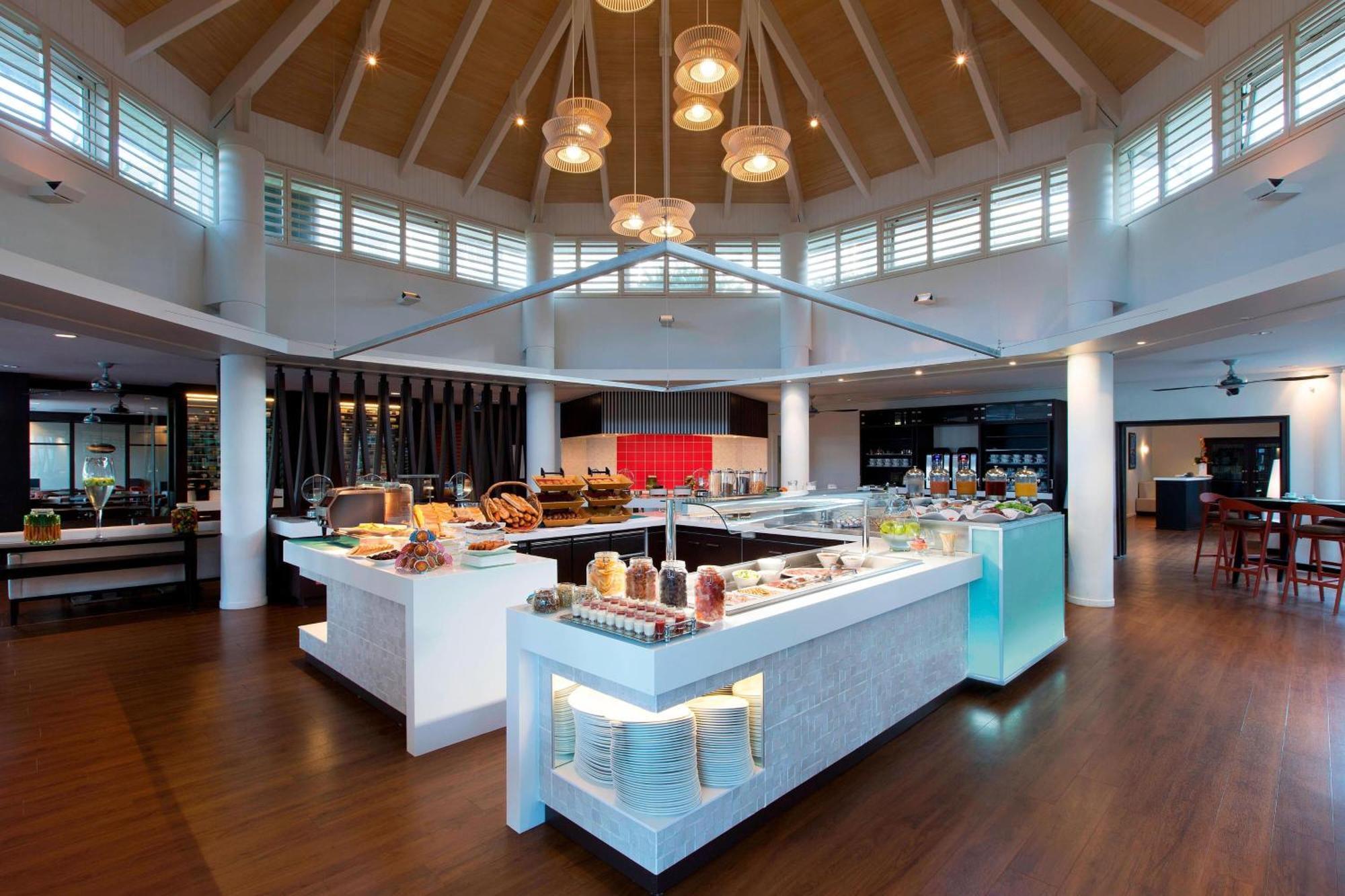 Le Meridien Noumea Resort & Spa Buitenkant foto