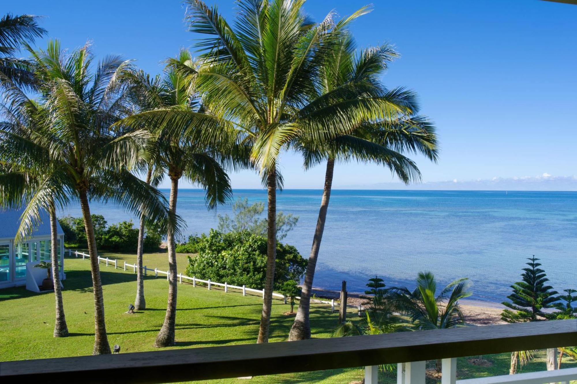 Le Meridien Noumea Resort & Spa Buitenkant foto