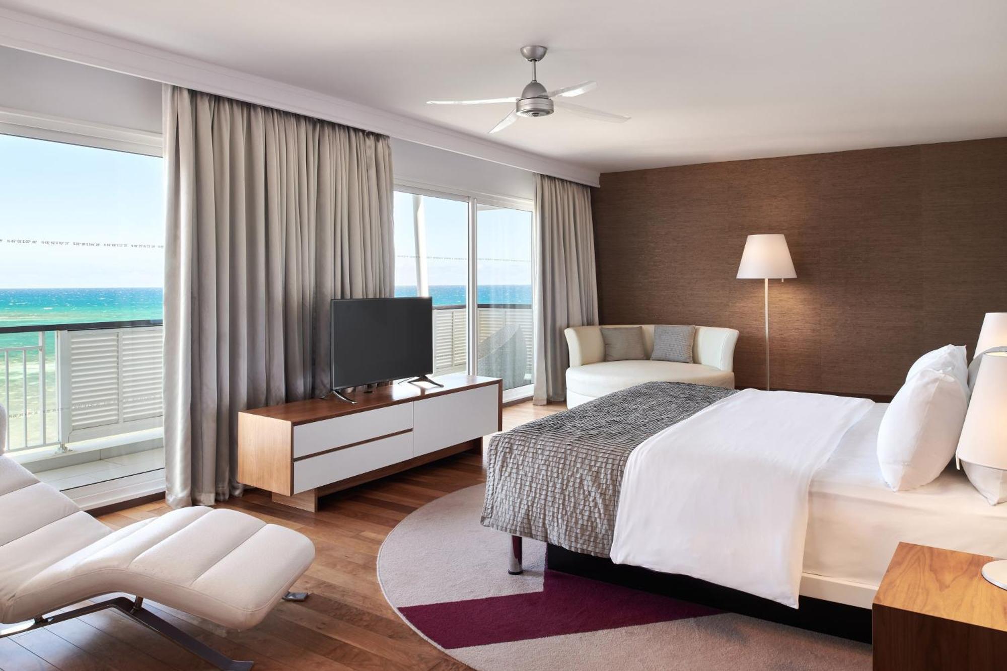 Le Meridien Noumea Resort & Spa Buitenkant foto